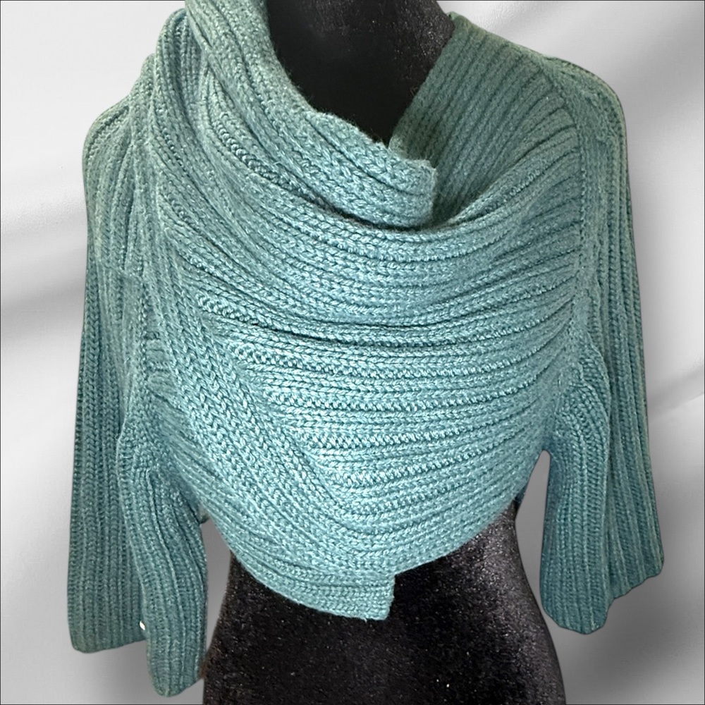 Theory Chunky Wrap Scarf with Sleeves - Aqua Blue